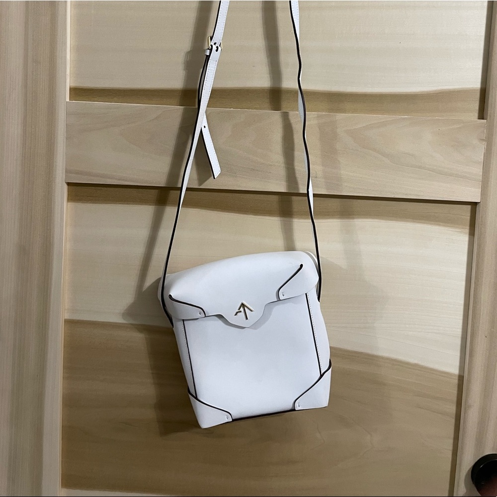 Manu Atelier leather shoulder bag